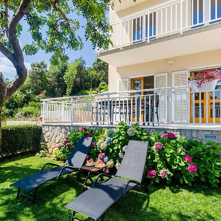 Apartments Sara Молунат Экстерьер фото